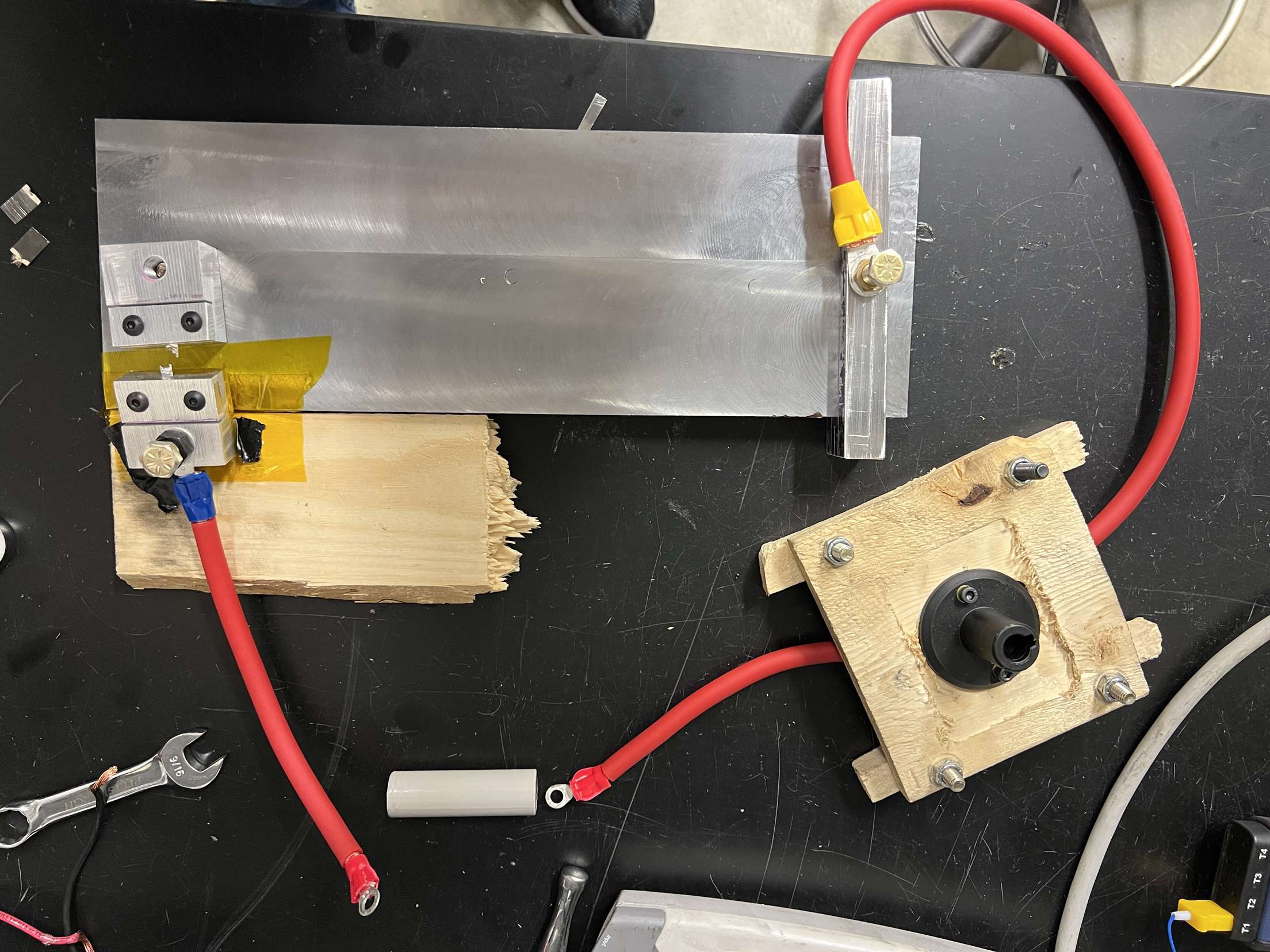 Fuse link test apparatus